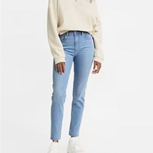 Levi’s 721 High-Rise Jeans in Light Blue, Womens size 29